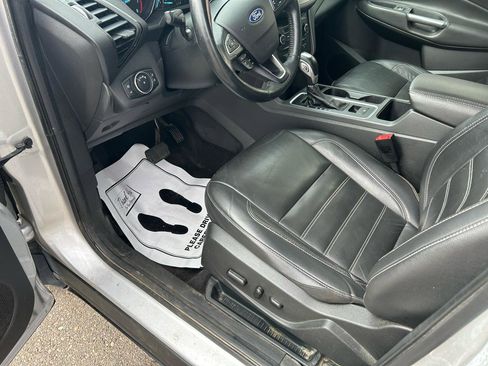 Used 2018 Ford Escape SEL AWD/4WD image 10