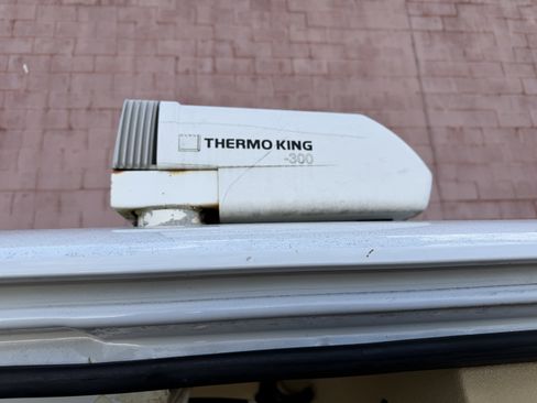 Used 2014 Ford E-250 and Econoline 250 Extended w/ Power Group image 8