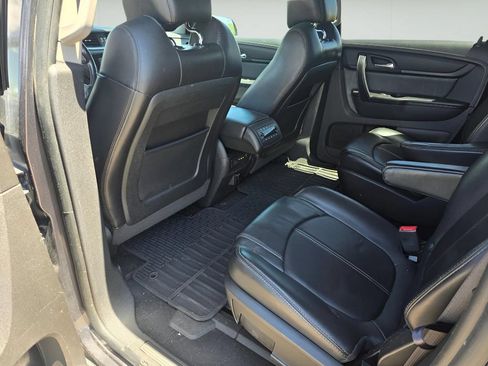 Used 2014 Chevrolet Traverse LT AWD/4WD image 12