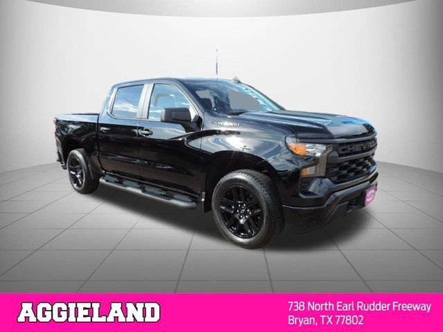 Used 2022 Chevrolet Silverado 1500 Custom w/ Rally Edition RWD image 3