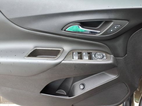 Used 2024 Chevrolet Equinox LT FWD image 20
