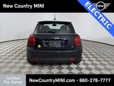 Certified 2023 MINI Cooper SE image 9