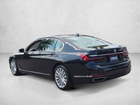 Used 2020 BMW 740i RWD image 8
