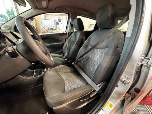 Used 2022 Chevrolet Spark LS FWD image 14