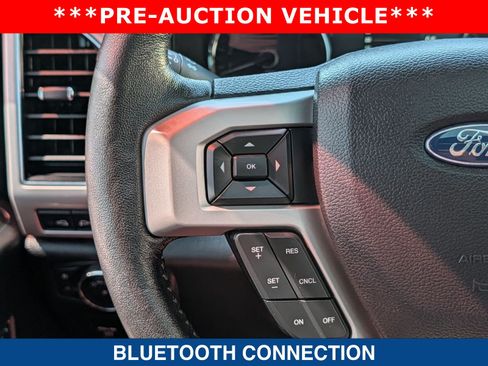 Used 2018 Ford F150 Lariat w/ Equipment Group 502A Luxury AWD/4WD image 30