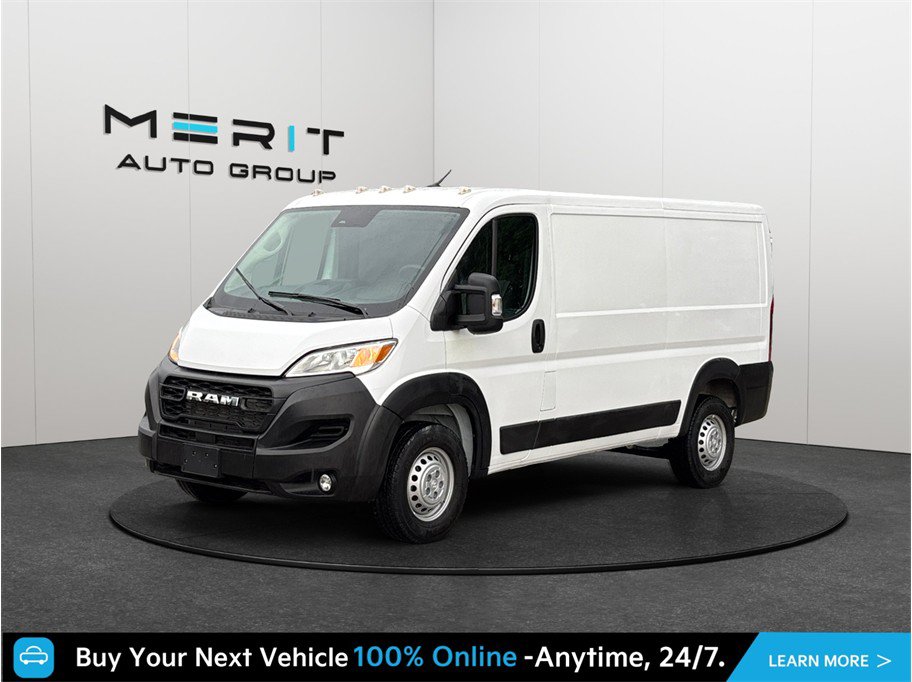 Used 2025 RAM ProMaster 2500 w/ Convenience Group FWD image 4
