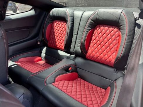 Used 2022 Ford Mustang GT image 33