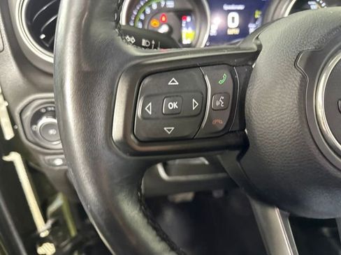 Used 2023 Jeep Wrangler Unlimited w/ Cold Weather Group image 15