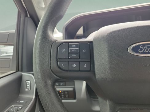 Certified 2024 Ford F250 XLT w/ 360-Degree Camera Package AWD/4WD image 21