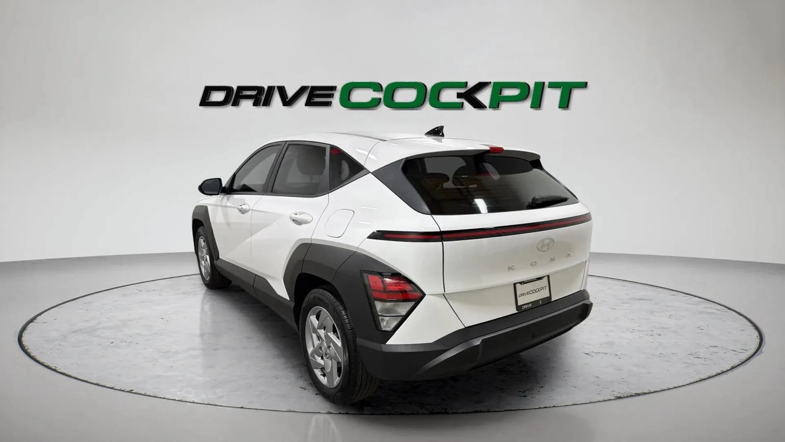 Used 2025 Hyundai Kona SE FWD image 5