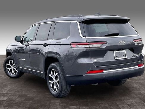 Used 2025 Jeep Grand Cherokee L Limited w/ Trailer Tow Package image 12