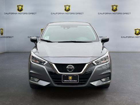 Used 2021 Nissan Versa SR image 8