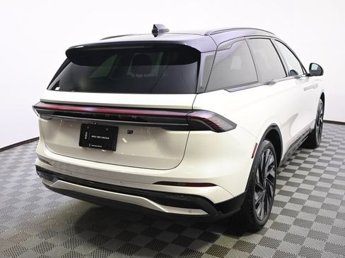 New 2026 Lincoln Nautilus Reserve w/ Jet Appearance Package AWD/4WD image 6