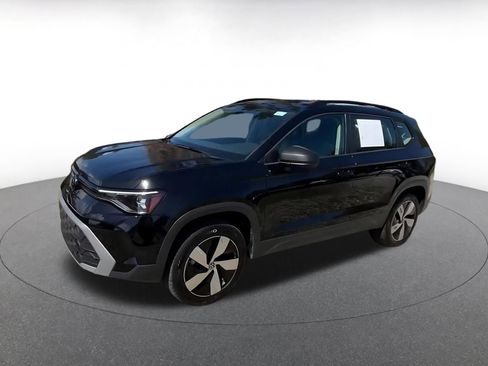 Used 2025 Volkswagen Taos S image 8