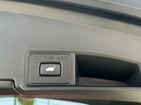 Used 2020 Acura RDX FWD w/ Advance Package image 25