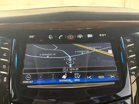 Used 2017 Cadillac Escalade ESV Luxury AWD/4WD image 29