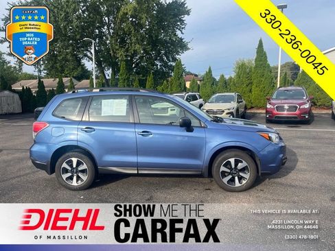 Used 2018 Subaru Forester 2.5i w/ Alloy Wheel Package AWD/4WD image 2