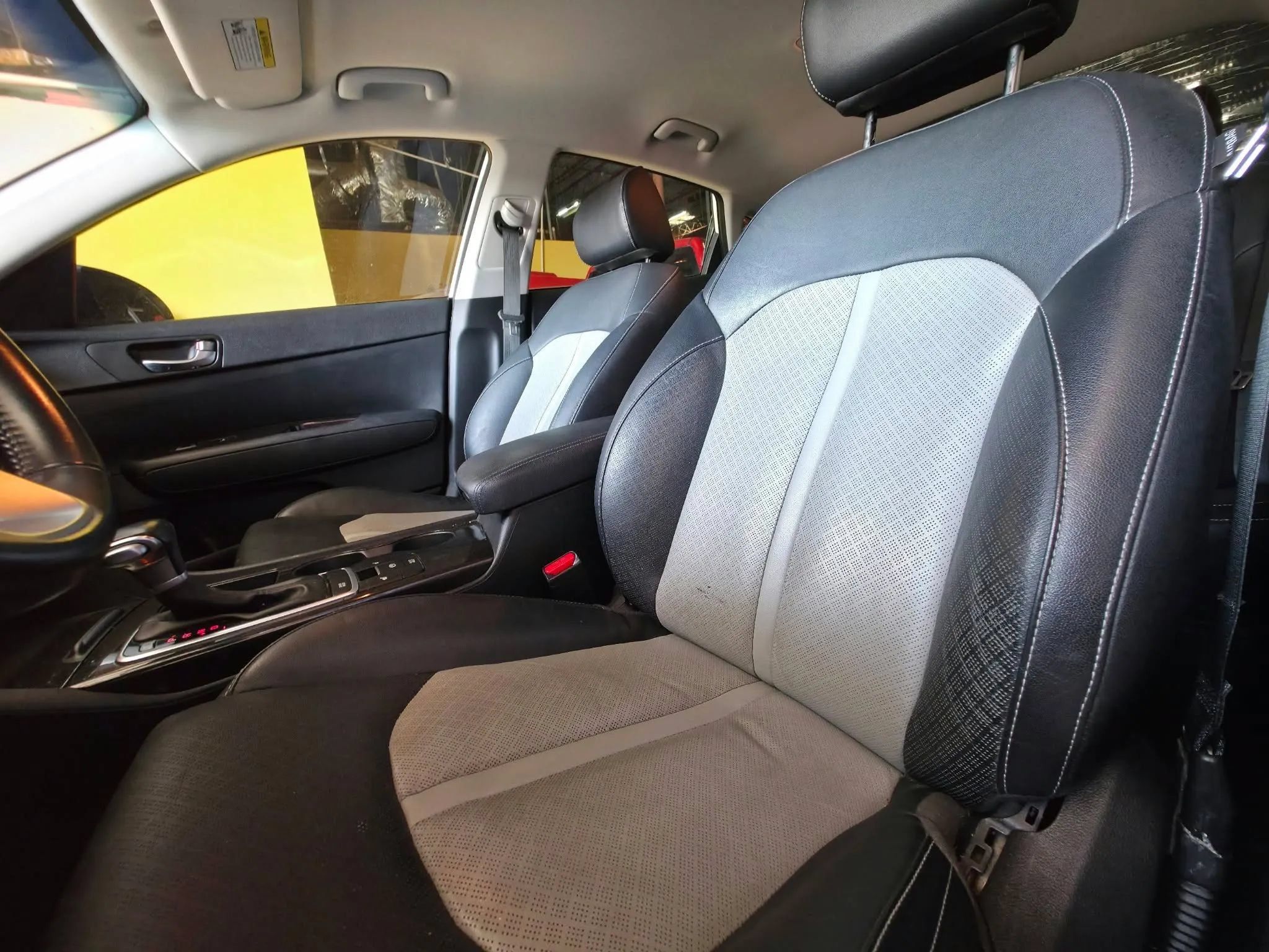 Used 2019 Kia Optima EX FWD image 10