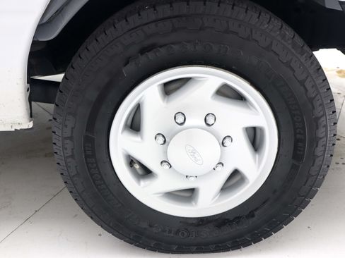 Used 2023 Ford E-350 and Econoline 350 Super Duty w/ Power Windows & Locks Group RWD image 29