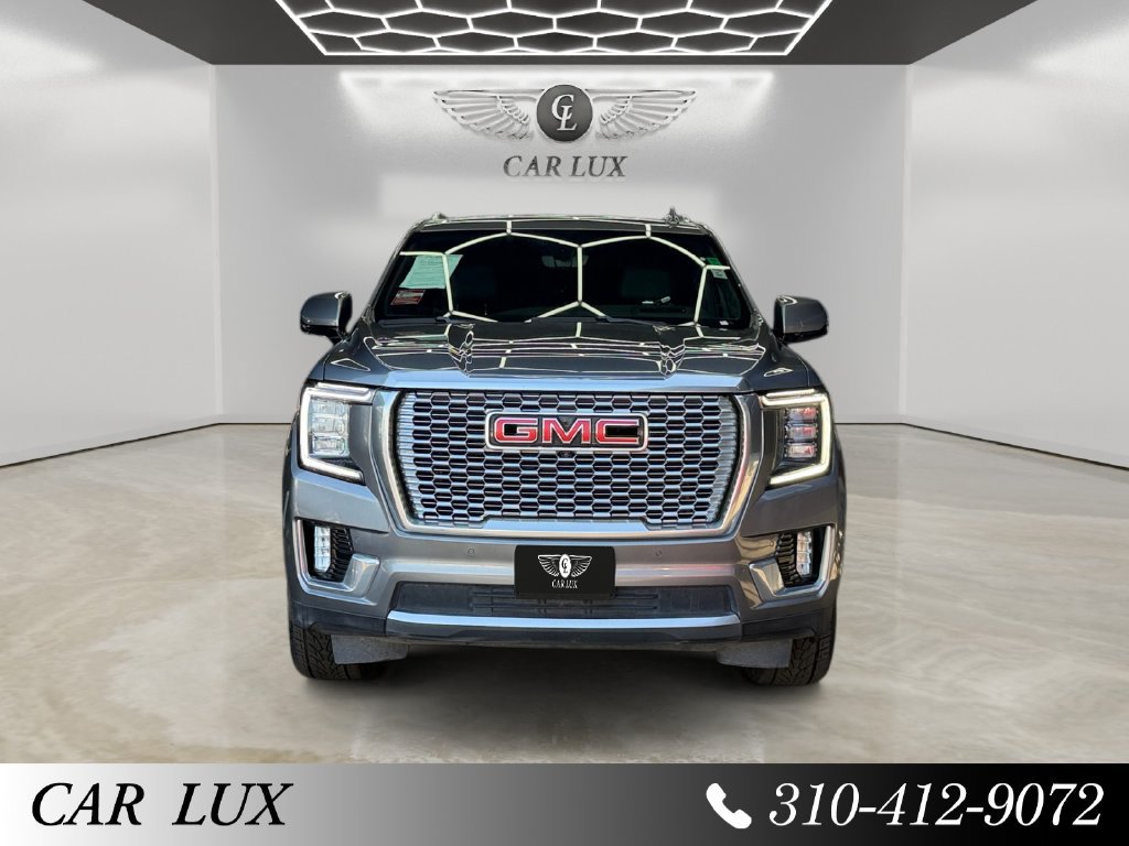 Used 2021 GMC Yukon XL Denali w/ Denali Premium Package AWD/4WD image 8