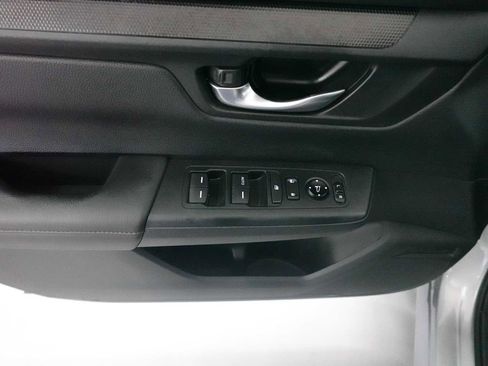 Used 2024 Honda CR-V LX image 11