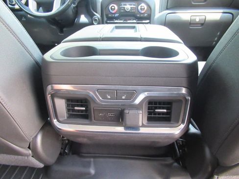 Used 2021 GMC Sierra 1500 SLT w/ SLT Premium Package AWD/4WD image 34