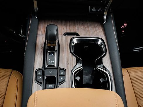 Used 2024 Lexus RX 350 Premium Plus w/ Convenience Package image 13