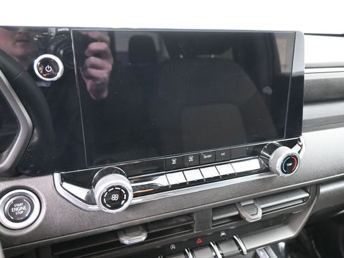 Certified 2024 Chevrolet Colorado Trail Boss w/ Advanced Trailering Package image 15