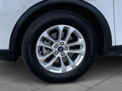 Used 2021 Ford Escape SE image 10