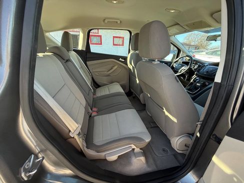 Used 2013 Ford C-MAX SE image 16