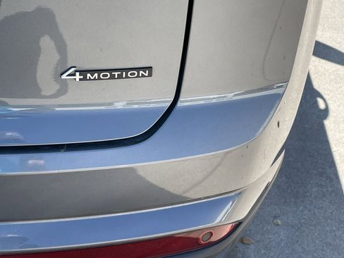 Used 2023 Volkswagen Atlas Cross Sport SE image 7