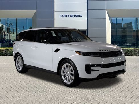 New 2025 Land Rover Range Rover Sport image 7