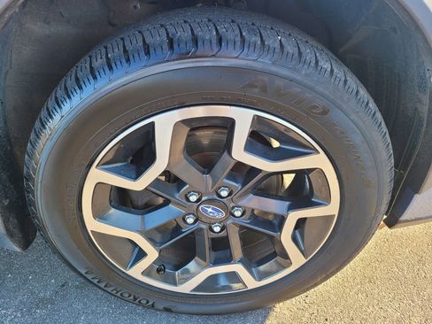 Used 2016 Subaru Crosstrek 2.0i Premium image 9