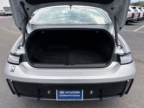 Used 2024 Hyundai Ioniq 6 SEL AWD/4WD image 9