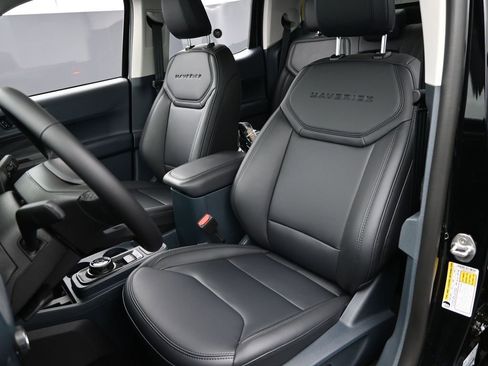 New 2025 Ford Maverick Lariat w/ Black Appearance Package AWD/4WD image 27