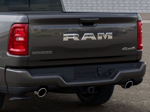 New 2026 RAM 1500 Laramie AWD/4WD image 13