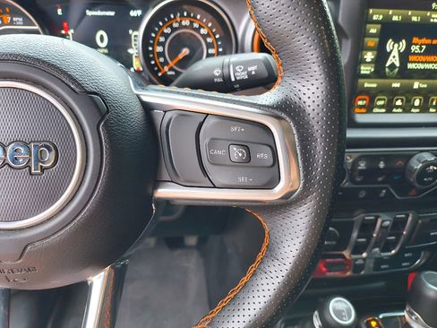 Used 2023 Jeep Gladiator Mojave w/ LED Lighting Group image 15