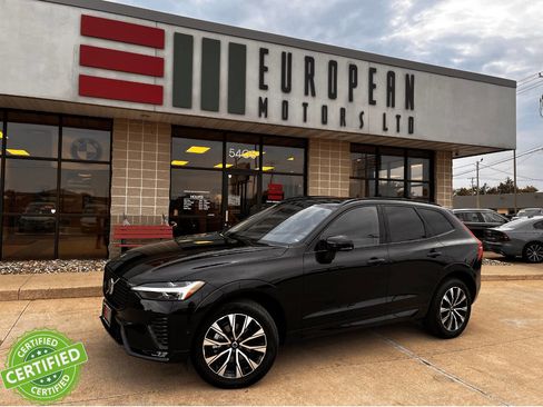 Used 2025 Volvo XC60 B5 Plus image 1