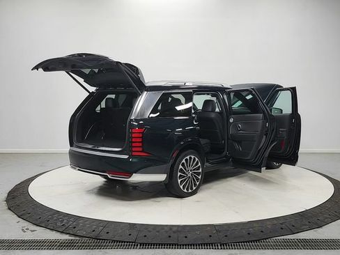 Used 2026 Hyundai Palisade Calligraphy FWD image 16