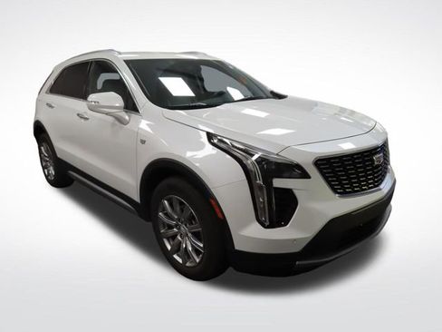 Certified 2023 Cadillac XT4 Premium Luxury image 8