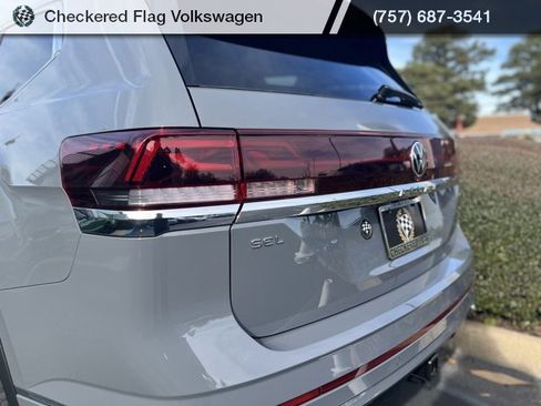 New 2026 Volkswagen Atlas SEL Premium R-Line image 10