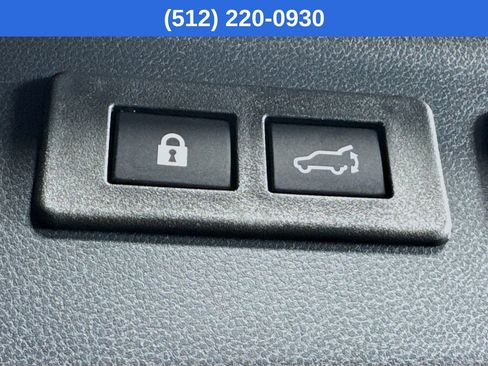 Used 2026 Subaru Forester Premium image 32