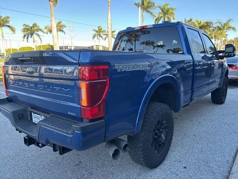 Used 2022 Ford F250 Lariat w/ Tremor Off-Road Package image 2