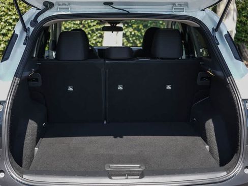 Used 2025 Nissan Kicks SV FWD image 23