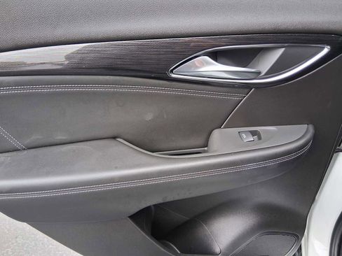 Used 2023 Buick Envision Preferred image 21