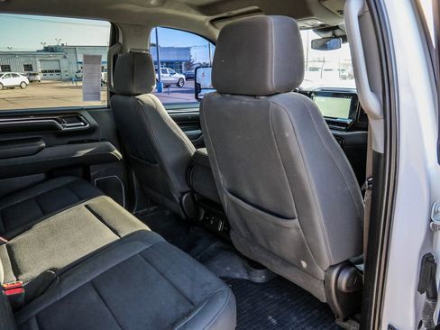 Used 2024 Chevrolet Silverado 2500 LT AWD/4WD image 20