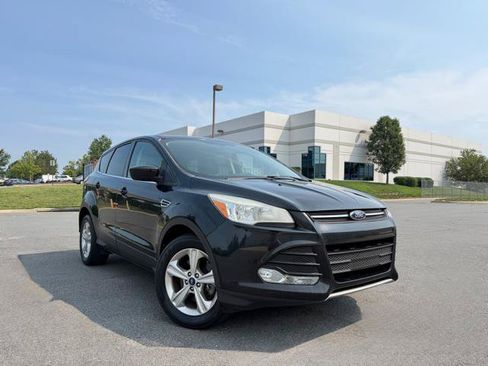Used 2014 Ford Escape SE AWD/4WD image 2
