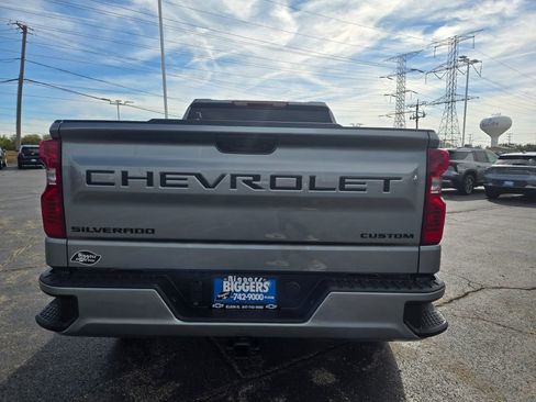 New 2026 Chevrolet Silverado 1500 Custom w/ LPO, Dark Essentials Package image 11