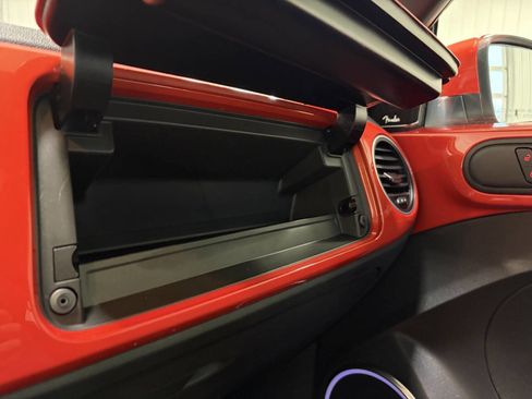 Used 2019 Volkswagen Beetle 2.0T SE w/ SE Premium Package image 27