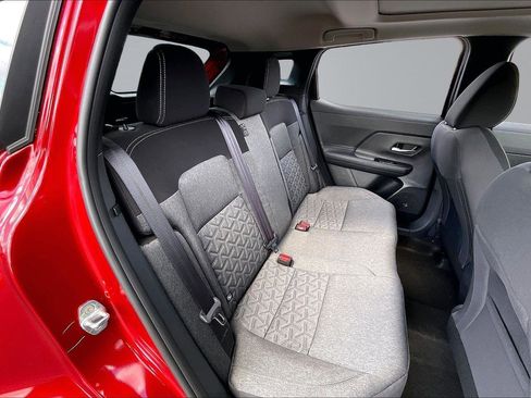 New 2026 Nissan Kicks SV FWD image 10
